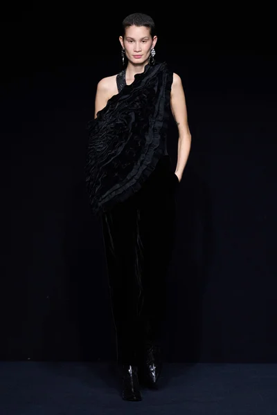 Look 49